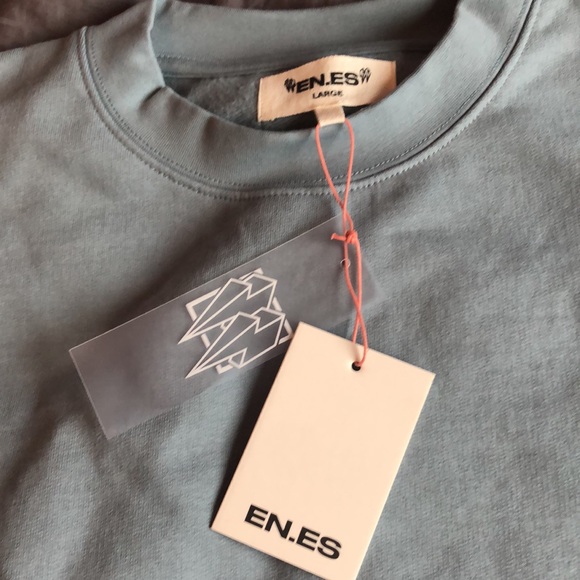 New with Tags EN.ES CrewNeck. Size L. - Picture 3 of 4